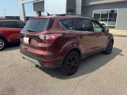 Used 2018 Ford Escape SEL AWD/4WD image 5
