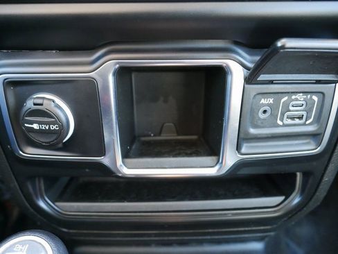 Used 2021 Jeep Gladiator Sport w/ Trailer Tow Package image 19