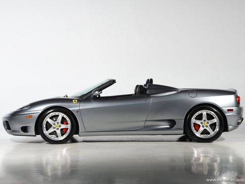 Used 2004 Ferrari 360 Spider RWD image 11