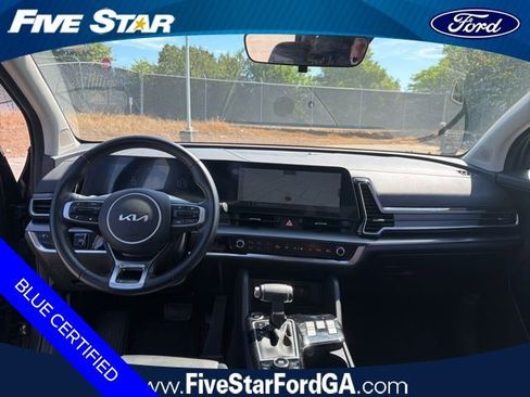 Used 2024 Kia Sportage EX FWD image 13