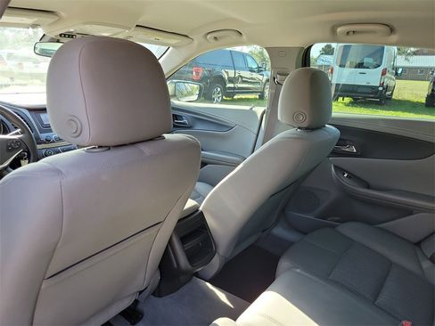 Used 2017 Chevrolet Impala LS w/ Protection Package image 24