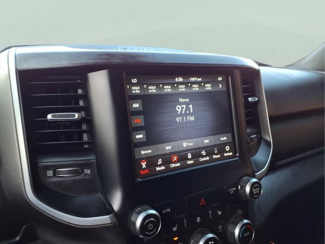 Used 2019 RAM 1500 Big Horn AWD/4WD image 9