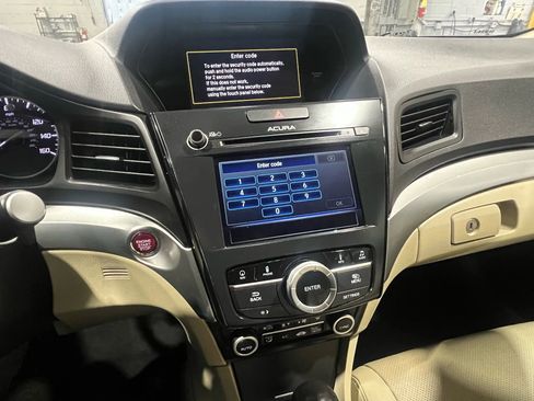 Used 2018 Acura ILX image 14