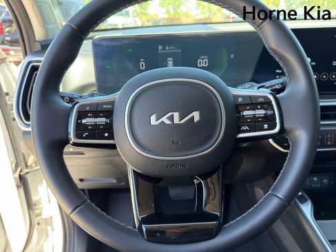 New 2025 Kia Sorento EX w/ EX Panoramic Sunroof Package AWD/4WD image 12