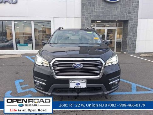Used 2019 Subaru Ascent Limited image 2