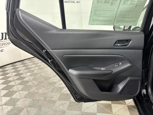 Used 2025 Nissan Altima 2.5 SV FWD image 22