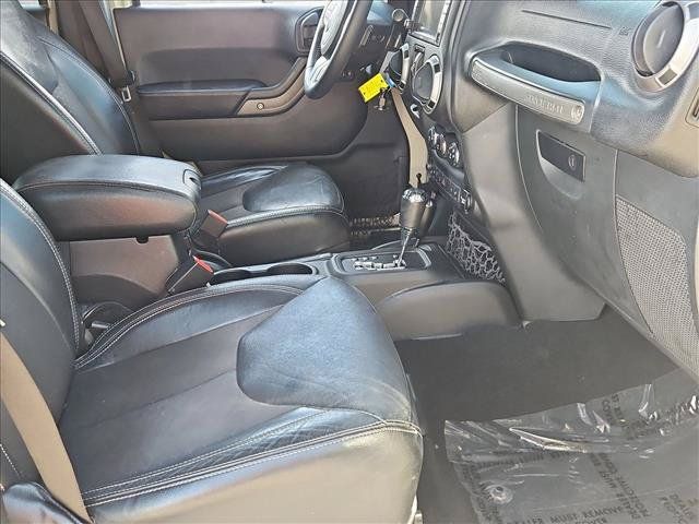 Used 2017 Jeep Wrangler Unlimited Sport AWD/4WD image 24