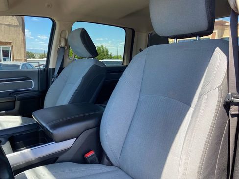 Used 2020 RAM 2500 Big Horn w/ Level 1 Equipment Group AWD/4WD image 14