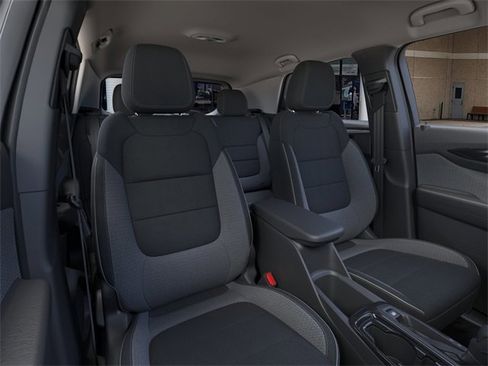 New 2026 Chevrolet TrailBlazer LT w/ Driver Confidence Package FWD image 16