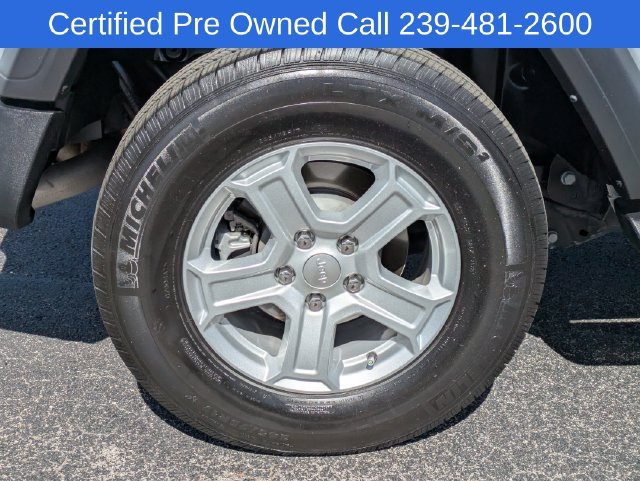 Certified 2022 Jeep Wrangler Sport AWD/4WD image 8