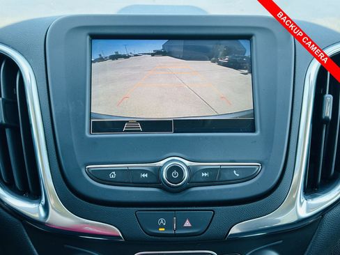 Used 2024 Chevrolet Equinox LT w/ LPO, Floor Liner Package FWD image 9