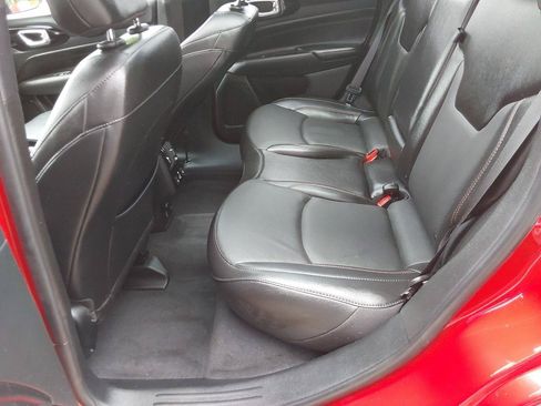Used 2022 Jeep Compass Limited w/ (RED) Package AWD/4WD image 25