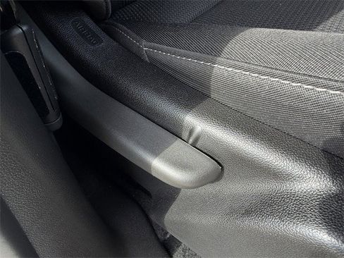 Used 2023 Chevrolet Colorado LT w/ LT Convenience Package image 29