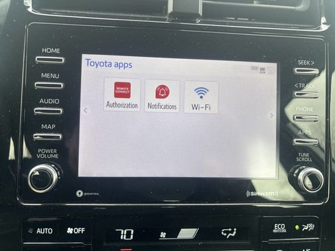 Used 2021 Toyota Prius LE w/ Carpet Mat Package (TMS) image 29