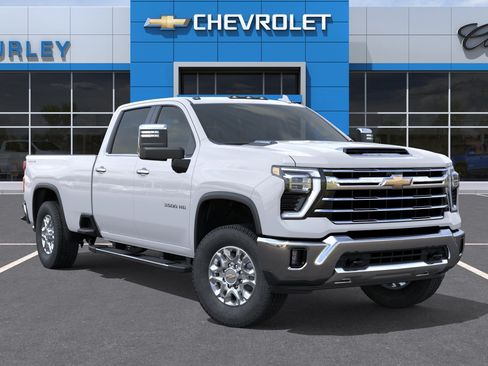 New 2026 Chevrolet Silverado 3500 LTZ AWD/4WD image 7