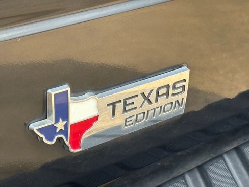 Used 2013 Ford F150 XLT w/ Luxury Equipment Group RWD image 6