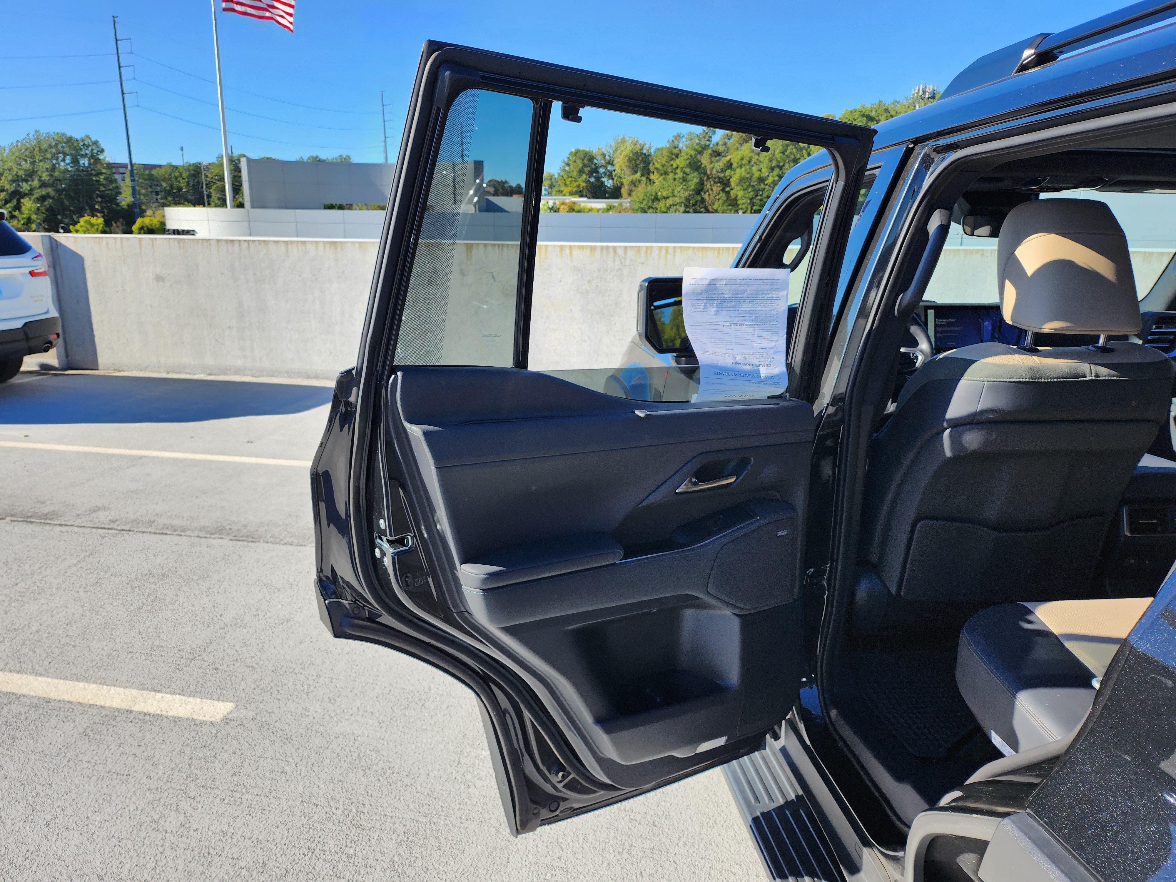 Used 2024 Lexus GX 550 AWD/4WD image 19