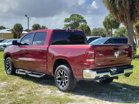 Used 2023 RAM 1500 Laramie AWD/4WD image 3