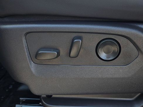 Used 2024 GMC Hummer EV 3X AWD/4WD image 39