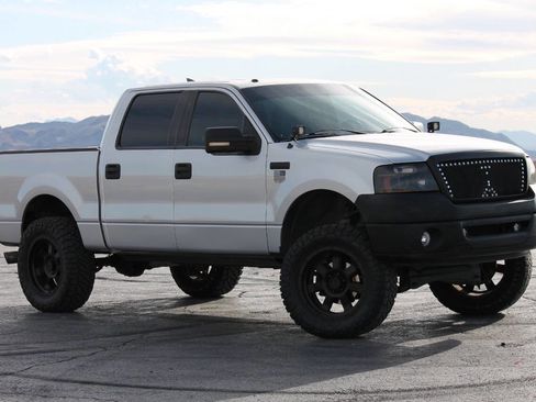 Used 2008 Ford F150 XLT RWD image 2