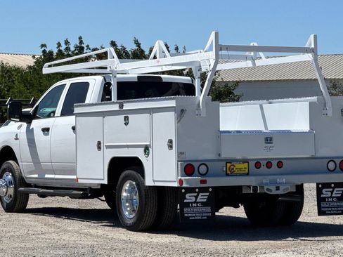 New 2026 RAM 3500 Tradesman w/ Chrome Appearance Group A AWD/4WD image 6