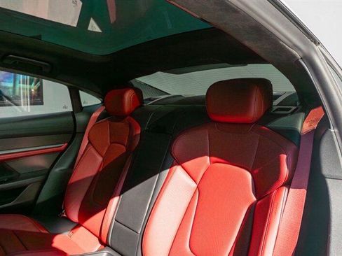 Used 2020 Porsche Taycan Turbo S image 50