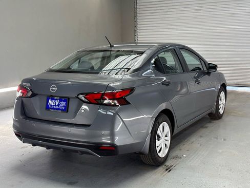 Used 2025 Nissan Versa S w/ Trunk Package FWD image 9