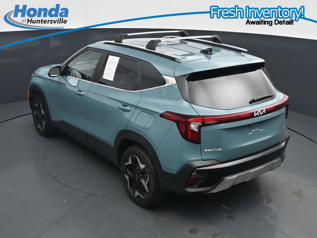 Used 2025 Kia Seltos EX AWD/4WD image 25