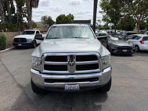 Used 2017 RAM 2500 SLT AWD/4WD image 3