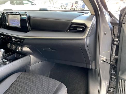 Used 2025 Nissan Kicks S w/ Charging Package image 30