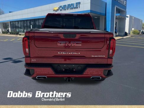 Used 2022 GMC Sierra 1500 Denali w/ Denali Premium Package AWD/4WD image 4