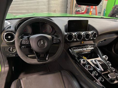 Used 2018 Mercedes-Benz AMG GT R w/ Exclusive Interior Package image 11