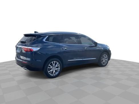 Used 2023 Buick Enclave Essence w/ Experience Buick Package AWD/4WD image 8