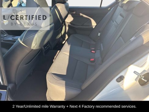 Used 2025 Lexus IS 350 F Sport RWD image 13