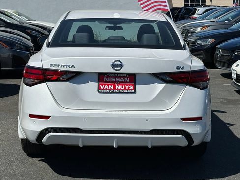 Used 2023 Nissan Sentra SV w/ All-Weather Package FWD image 6