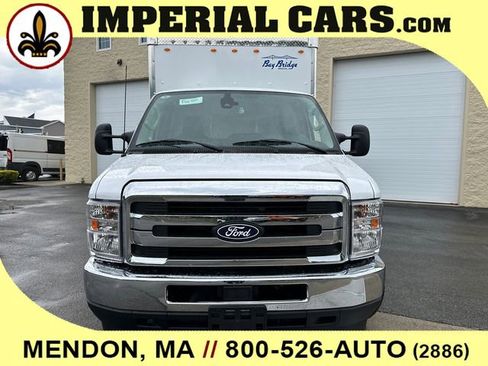 New 2026 Ford E-350 and Econoline 350 Super Duty w/ Power Equipment Group image 4
