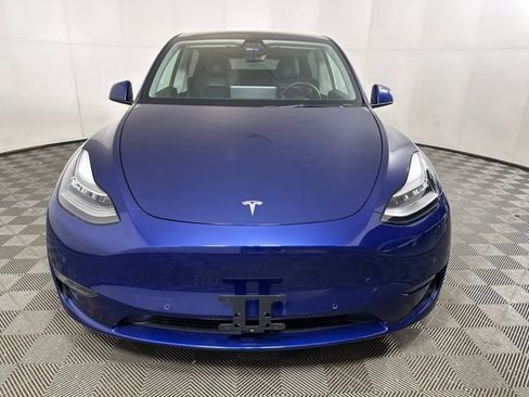 Used 2021 Tesla Model Y Long Range image 7