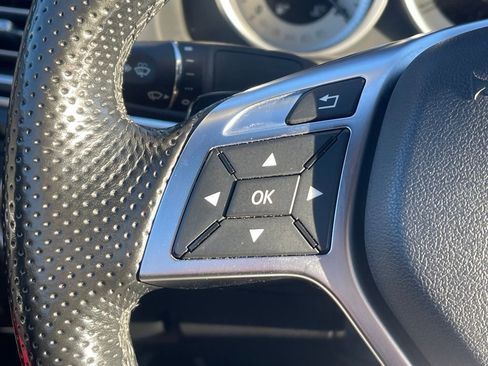 Used 2016 Mercedes-Benz E 550 Cabriolet image 7