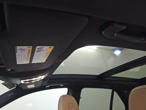 Used 2024 Mercedes-Benz GLE 350 4MATIC image 14