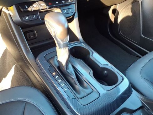 Certified 2022 Chevrolet Colorado Z71 w/ Safety Package image 15