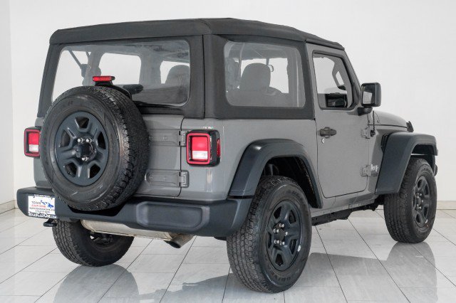Used 2019 Jeep Wrangler Sport AWD/4WD image 6