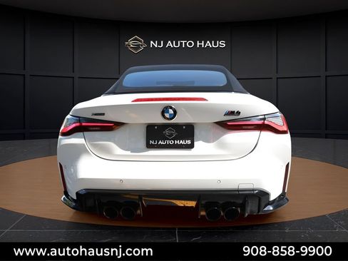Used 2024 BMW M4 xDrive Competition w/ Executive Package AWD/4WD image 9