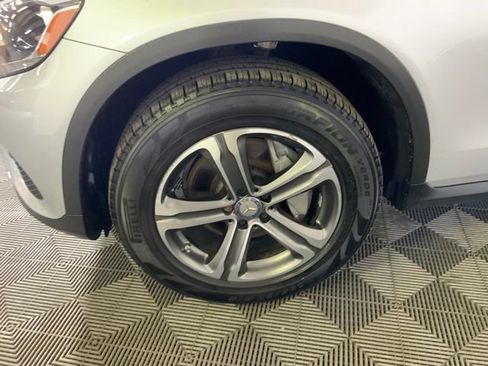 Used 2016 Mercedes-Benz GLC 300 4MATIC image 10