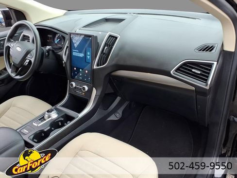 Used 2022 Ford Edge SE w/ Black Appearance Package image 12
