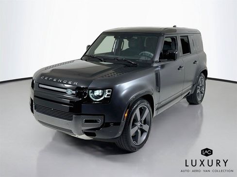 Used 2024 Land Rover Defender 110 Carpathian Edition AWD/4WD image 4