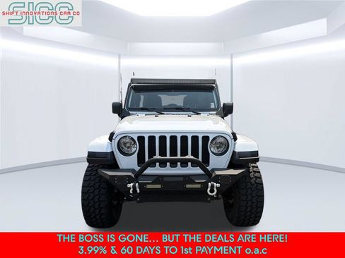 Used 2019 Jeep Wrangler Unlimited Sahara AWD/4WD image 2