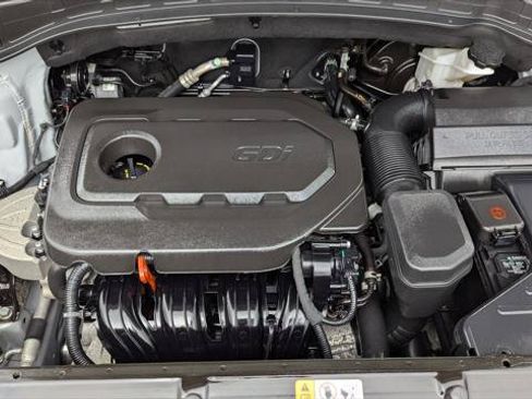 Used 2018 Hyundai Santa Fe Sport w/ 2.4L Value Package 02 FWD image 29