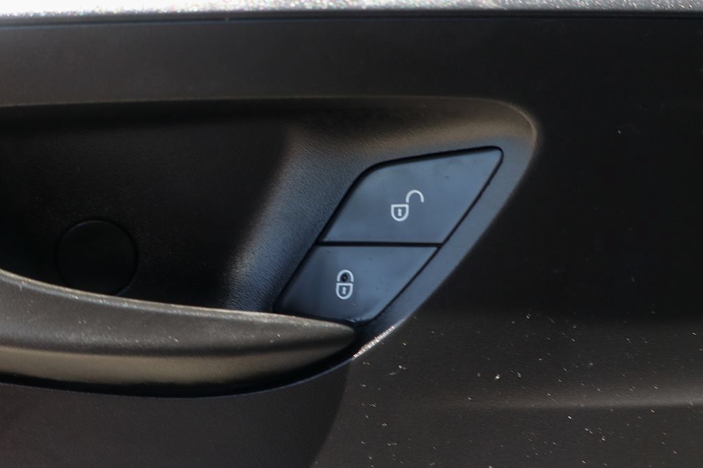 Used 2020 Mercedes-Benz Sprinter 2500 image 22