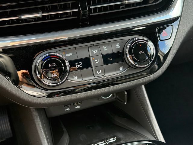 New 2026 Buick Envista Sport Touring w/ Convenience I Package FWD image 18