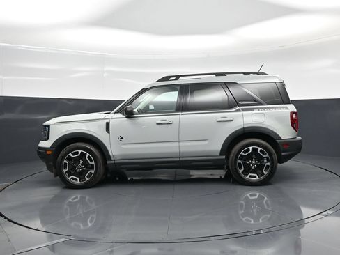 Used 2023 Ford Bronco Sport Outer Banks w/ Tech Package AWD/4WD image 27